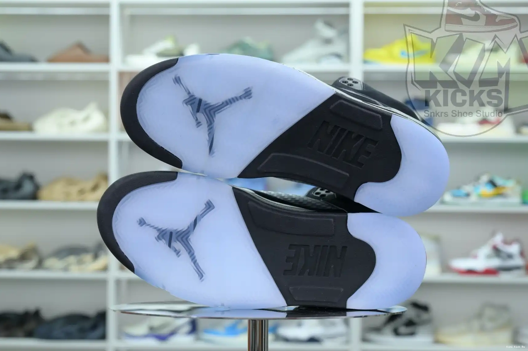 Jordan REIMAGINED” 5“BLACK Air Kimikick Jordan METALLIC 0524